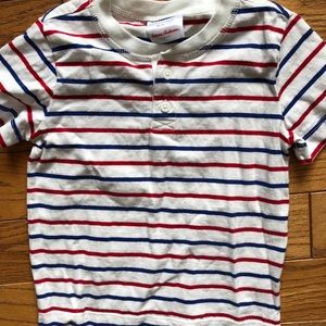 Hanna Andersson boys Henley top.  Size 90